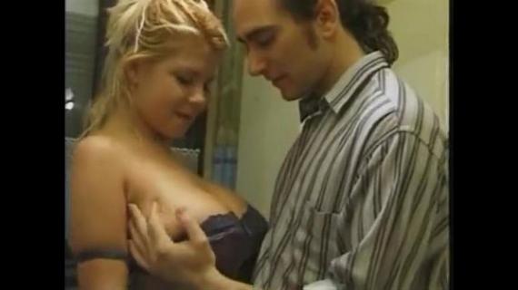 Порно видео зрелые волосатые анал