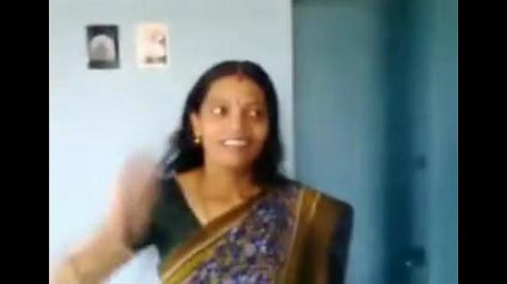 Яйца в анале смотреть